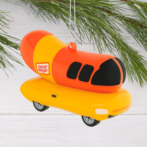 Oscar Meyer Wienermobile